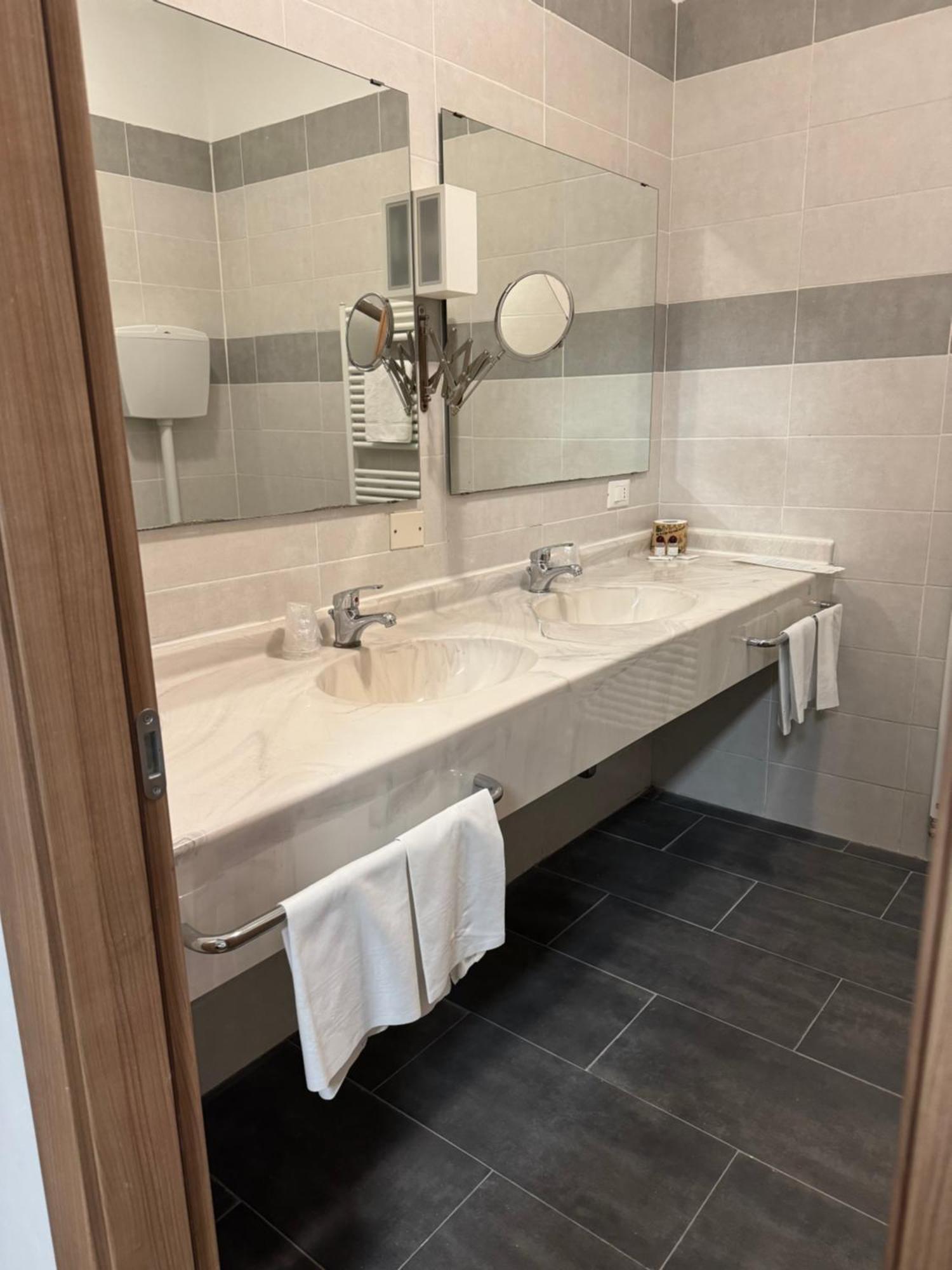 Hotel La Torre Formigine Eksteriør bilde